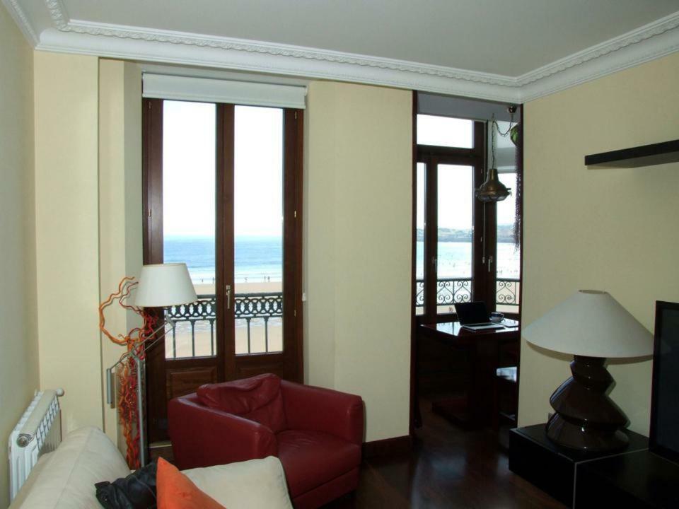 Villa Vivienda En Gijon Frente Al Mar Extérieur photo